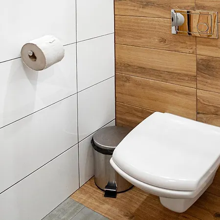 Kacze Bagno - Miejsce Inicjatyw Pozytywnych Hostel *