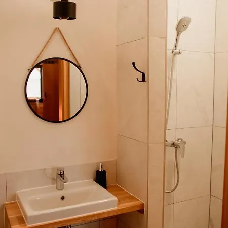 Kacze Bagno - Miejsce Inicjatyw Pozytywnych Hostel