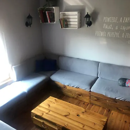 Kacze Bagno - Miejsce Inicjatyw Pozytywnych Hostel *