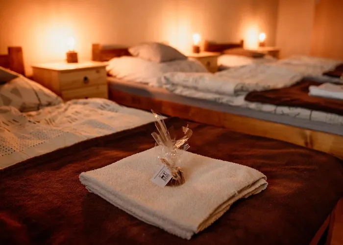 Kacze Bagno - Miejsce Inicjatyw Pozytywnych Hostel *